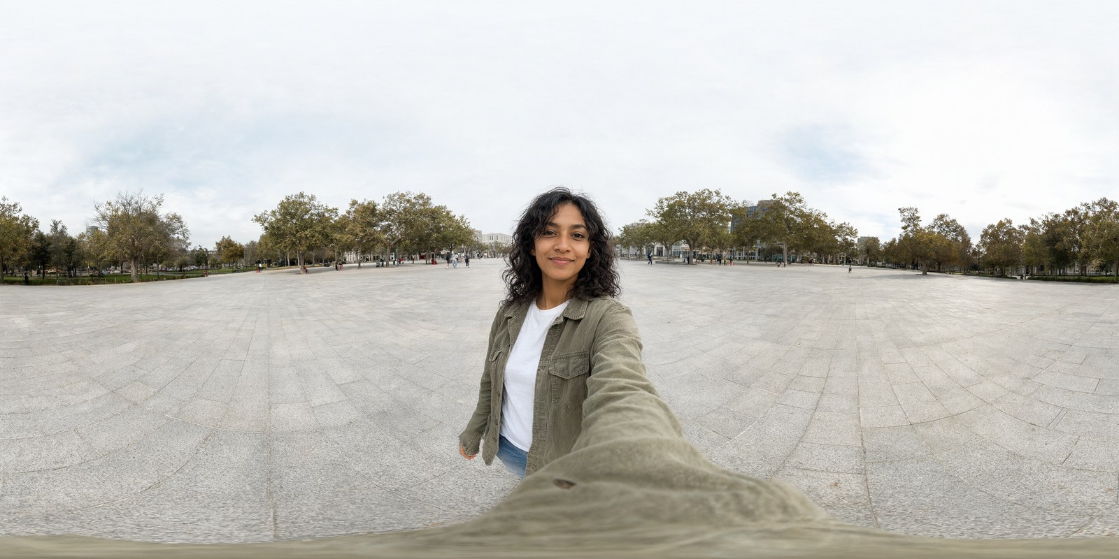 A selfie turned into a full 360